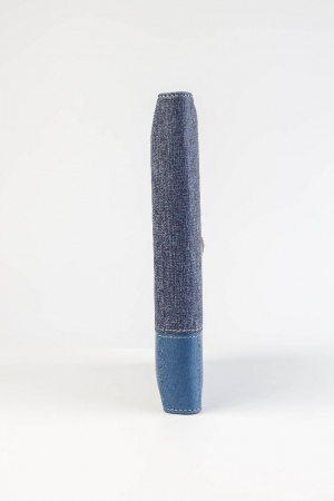 Книга Щоденник з бездротовою зарядкою Powerbank та флешкою 16 Гб синій